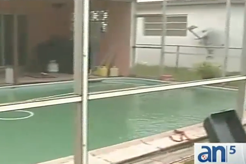 Vuelve a suceder una tragedia en una piscina del sur de la Florida. La víctima esta vez es una niña de dos años que estuvo a punto de ahogarse.