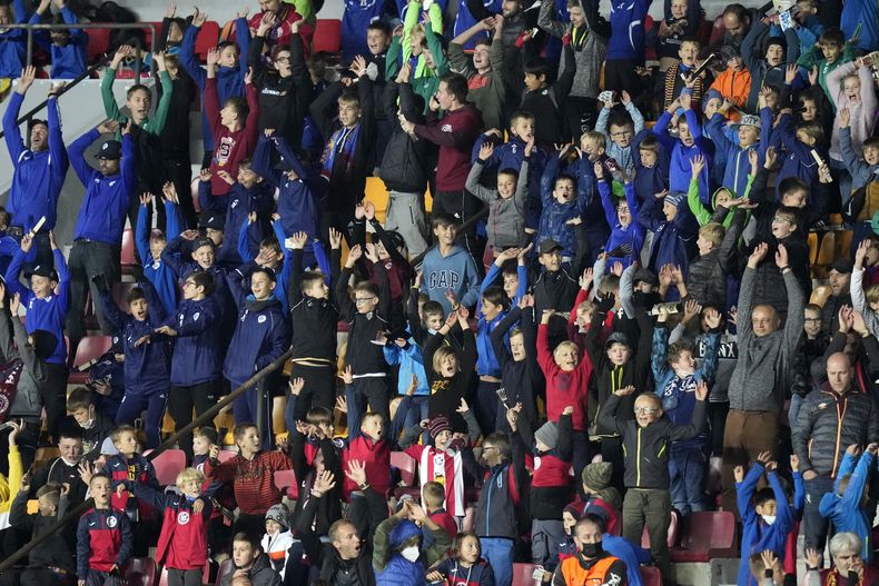 DEP-FUT UEFA-SPARTA RACISMO