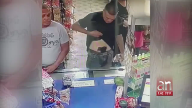 capturan a hombre armado que amenazo con robar en un supermercado en hialeah