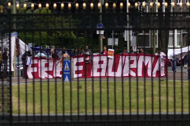 EUR-GEN CIJ-ROHINYA