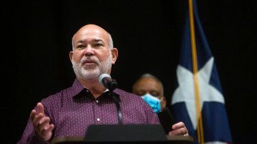 Johnny Méndez insta a la Junta Fiscal que abogue por la igualdad de fondos Medicaid para Puerto Rico