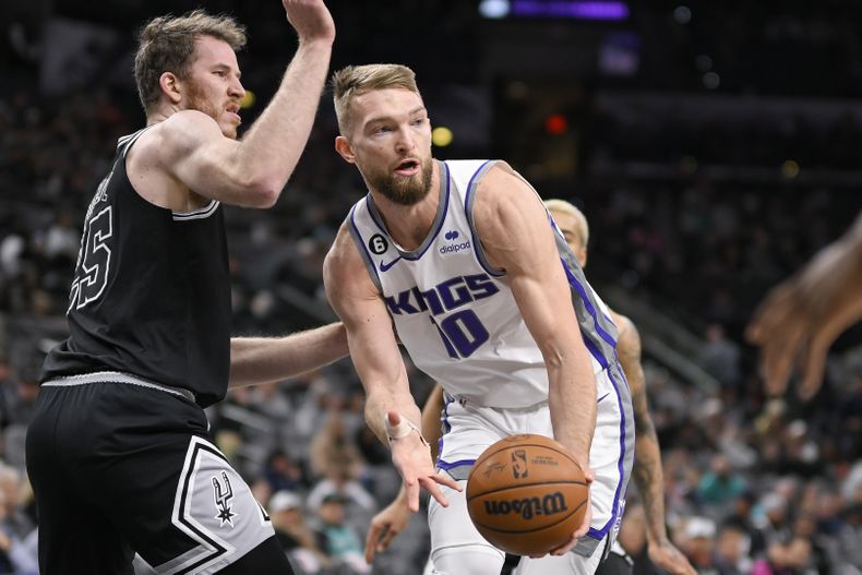 DEP-BAS KINGS-SPURS