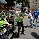 Venezuela: Bloquean marcha para presionar por referendo
