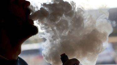 EEUU: esperan más casos de enfermedades por vapeo