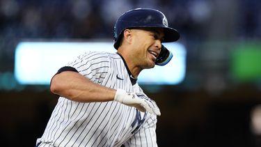 Stanton llega a 130 jonrones; Yanquis se imponen