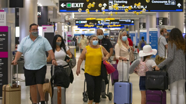 estados unidos endurecera los requisitos para los viajeros internacionales por la variante omicron de coronavirus