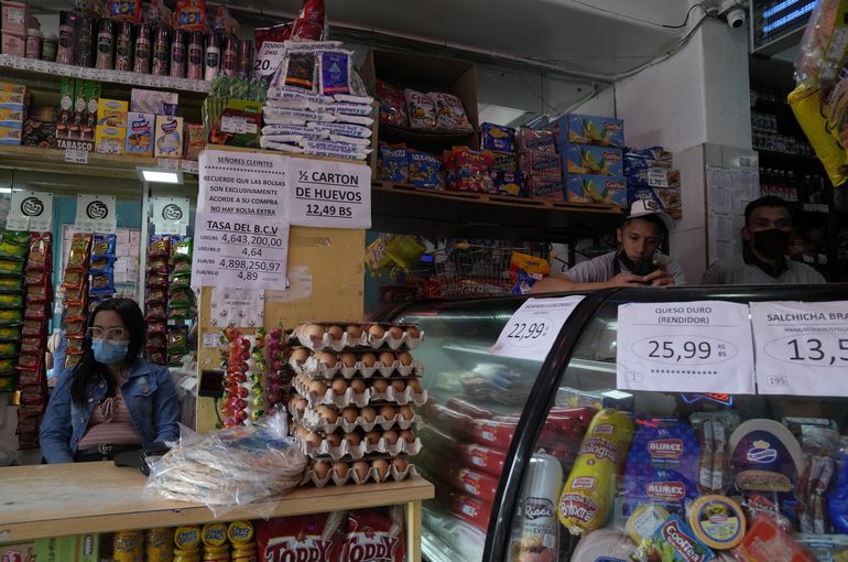 Impuesto a pagos en divisas genera inquietud en venezolanos
