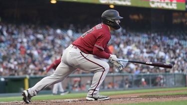 El bullpen de Diamondbacks aguanta para ganar a Gigantes
