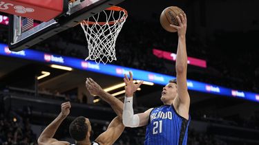 Magic derrota a Timberwolves 127-120 tras riña
