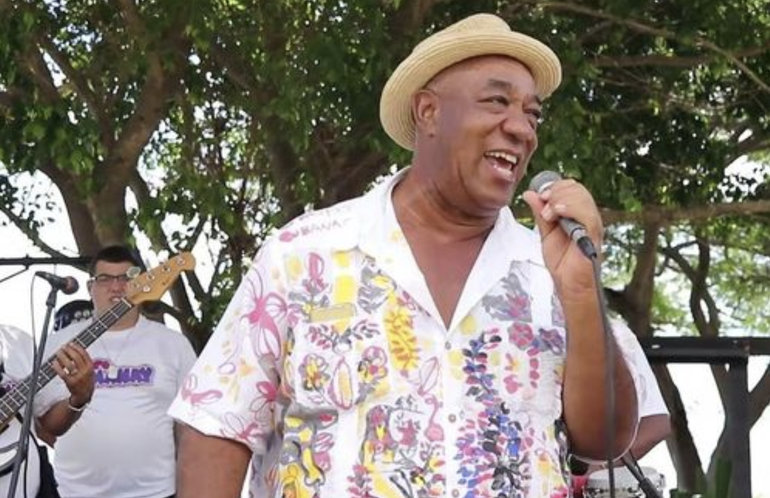 Fallece el músico Osmel Francis director del grupo Cubanos en la Red