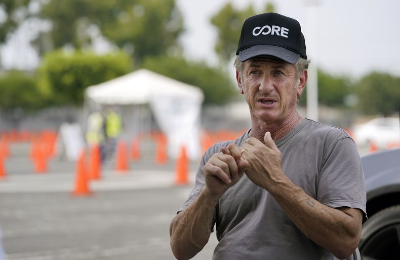 ESP-CEL_CORONAVIRUS-SEAN_PENN-0.jpg