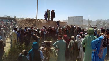 EEUU mantiene distancia en lucha Talibán-fuerzas afganas