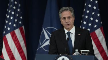 El secretario de Estado Antony Blinken habla durante una conferencia de prensa con el secretario general de la OTAN, Jens Stoltenberg, en el Departamento de Estado, el lunes 29 de enero de 2024, en Washington. (AP Foto/Manuel Balce Ceneta)