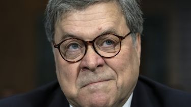 ARCHIVO - El entonces fiscal general estadounidense William Barr comparece ante la Comisión Judicial del Senado en el Capitolio, en Washington, el 1 de mayo de 2019. (AP Foto/J. Scott Applewhite, Archivo)
