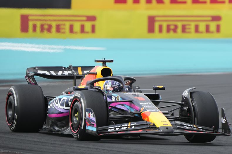 Max Verstappen de Red Bull durante el Gran Premio de Miami, el domingo 7 de mayo de 2023, en Miami Gardens. (AP Foto/Wilfredo Lee)