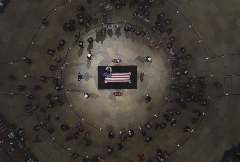 AMN-GEN_GEORGE_HW_BUSH-0.jpg