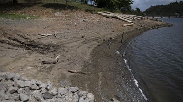falta de lluvia complica situacion en los embalses: nuevamente, vemos la tendencia al descenso