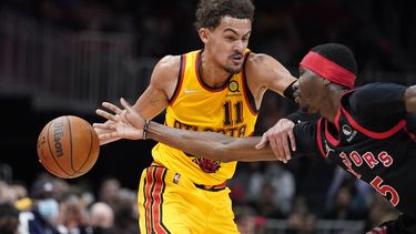 Young logra 41 puntos; Hawks arrollan a Raptors
