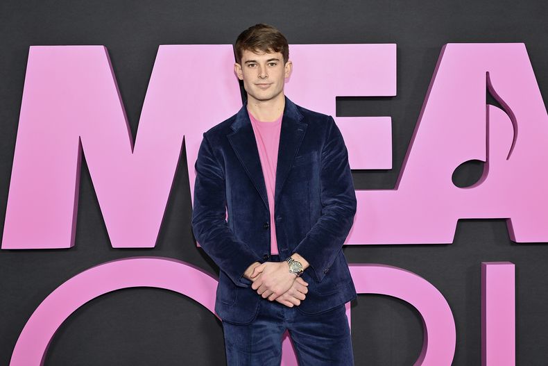 Brian Altemus asiste al estreno mundial de Mean Girls en el cine AMC Lincoln Square el lunes 8 de enero de 2024, en Nueva York. (Evan Agostini/Invision/AP)