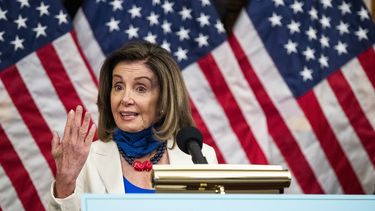 Pelosi presenta iniciativa sobre nuevo Obamacare