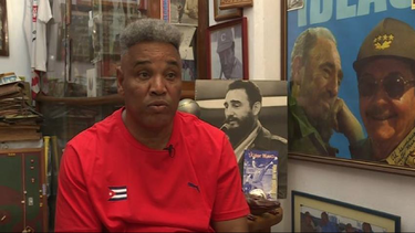 elogios de victor mesa a fidel castro desaparecen como por arte de magia