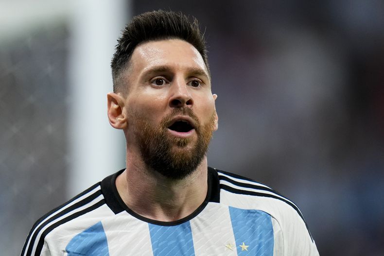 DEP-FUT MUNDIAL HOLANDA-ARGENTINA