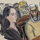 En este sketch judicial, flanqueado por sus abogados Teny Geragos (izquierda) y Brian Steel (derecha), Sean Diddy Combs (centro), reacciona después de que el tribunal le negó la libertad bajo fianza en un caso de delitos relacionados con prostitución, el 2 de julio de 2025, en la corte federal de Manhattan, Nueva York. (Elizabeth Williams via AP)