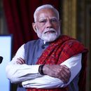 El primer ministro de India, Narendra Modi, escucha durante la sesión de clausura del Foro Económico Franco-Indio en el Quai dOrsay, al margen de la Cumbre de Acción sobre la Inteligencia Artificial en París, el martes 11 de febrero de 2025. (Abdul Saboor, Pool Foto vía AP)