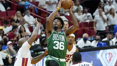 Celtics ganan 100-96 al Heat y van a la final de la NBA