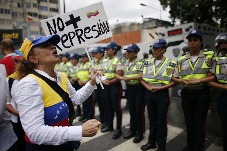 AMS-GEN_VENEZUELA-CRISIS-1.jpg