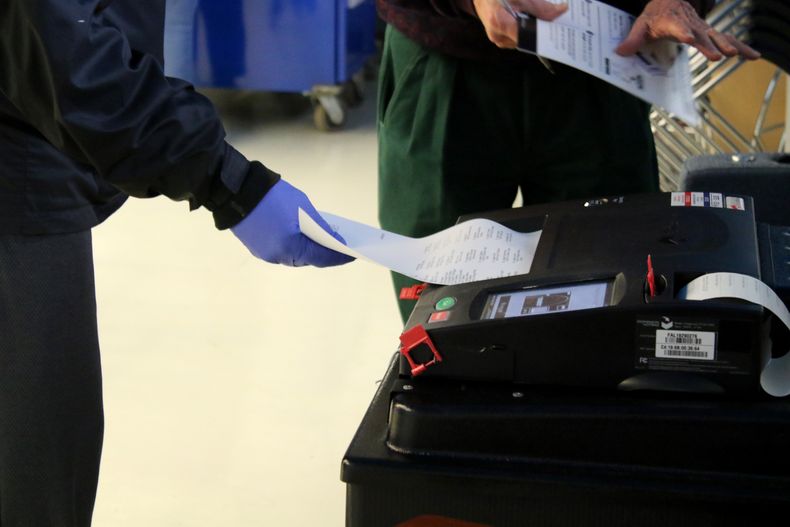 AMN-MED_CORONAVIRUS-EEUU-ELECCIONES-0.jpg