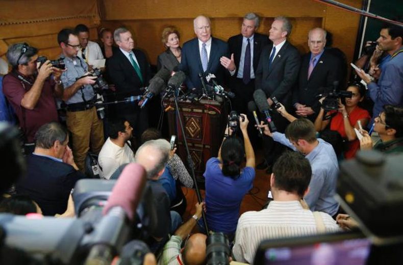 La conferencia de prensa fue filmada por Palenque Visión, una productora de reportajes televisivos y documentales con un claro perfil noticioso.