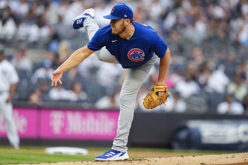 Jameson Taillon de los Cachorros de Chicago lanza en la primera entrada en el encuentro ante los Yanquis de Nueva York el viernes 7 de julio del 2023. (AP Foto/Frank Franklin II)