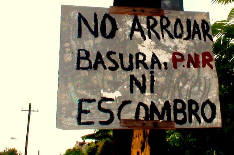 1-No-arrojar-basura-PNR.jpg