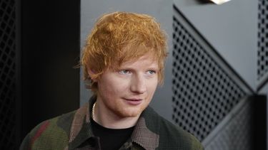 ARCHIVO - Ed Sheeran llega a la 66ª entrega anual de los premios Grammy el domingo 4 de febrero de 2024 en Los Ángeles. (Foto Jordan Strauss/Invision/AP, archivo)