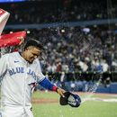 Espinal aporta hit del triunfo de Azulejos ante Rangers