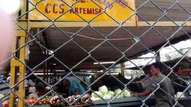 americateve | Después de un año de experimentos económicos, los precios de los alimentos no bajan y se percibe desconcierto en las filas gubernamentales.