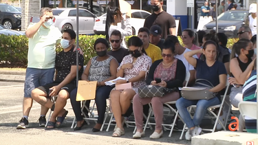 tras llegada de miles de emigrantes cubanos a miami children and family abren nuevo centro para atender a refugiados