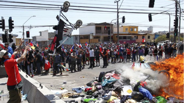 marcha en chile termino con quema de pertenencias de migrantes venezolanos