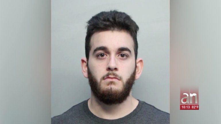 Compareció en corte un joven de Hialeah acusado de multiples cargos por posesión de pornografía infantil