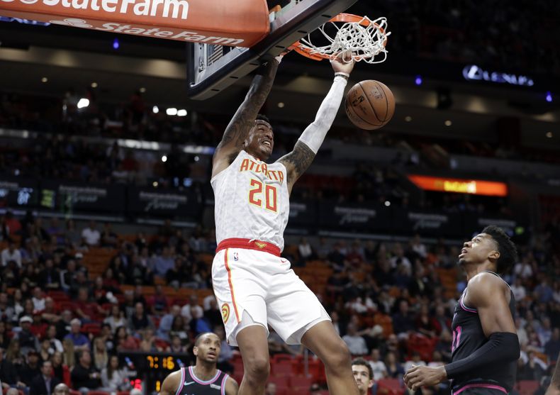 DEP-BAS_HAWKS-HEAT-0.jpg