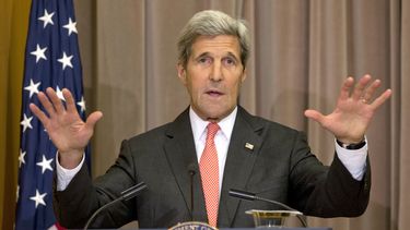 John Kerry se reúne con cinco predecesores