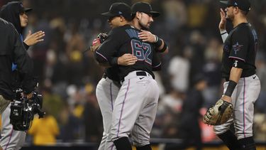 Sobrino de A-Rod pega jonrón en debut; Marlins ganan