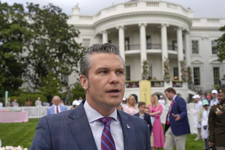 El secretario de Defensa estadounidense Pete Hegseth en la Casa Blanca en Washington el 21 de abril del 2025. (AP foto/Alex Brandon)