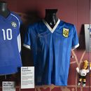 Subastarán camiseta que Maradona usó ante Inglaterra en 1986