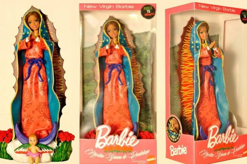 Los artistas plásticos rediseñaron los juguetes, para una exposición que ofrecerán en Buenos Aires, Argentina.