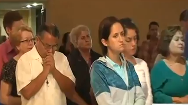 americateve | Católicos alrededor del mundo conmemoran hoy el día la crucifixión de Jesús de Nazaret.