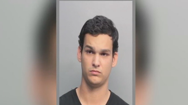 Liberan bajo fianza al joven que atropelló a dos ciclistas