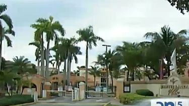 americateve | Propietarios de un complejo de condominios en el noroeste de Hialeah están pidiendo una investigación estatal. La razón es que el presidente de la asociación invalidó un referendo aparentemente  bajo el argumento de un  presunto fraude electoral.