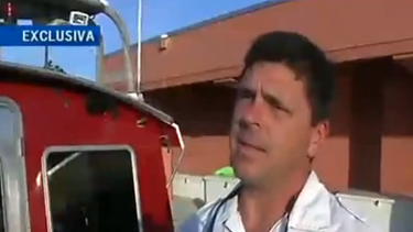 Bombero cuenta cómo salvó a balsero que naufragó